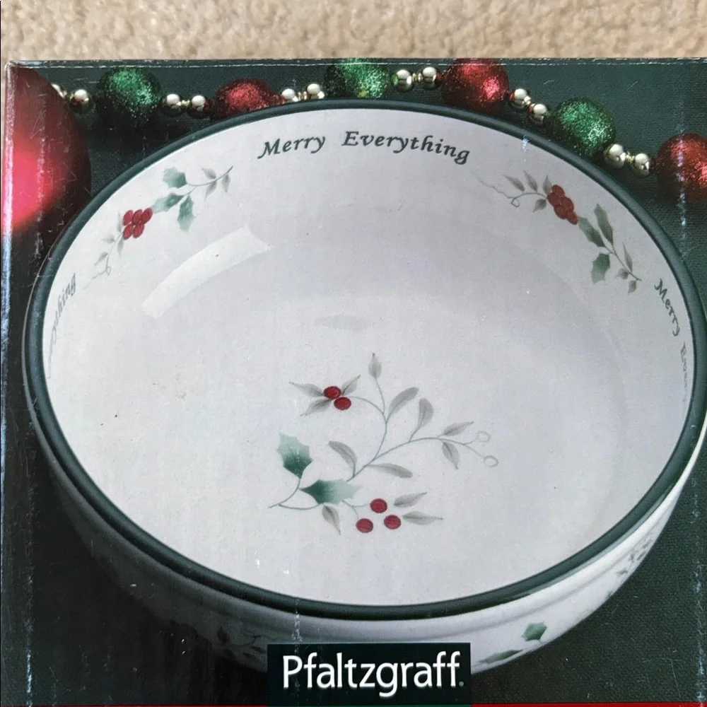 NWOT Pfaltzgraff Winterberry Holiday Serveware Set Bundle - Picture 4 of 7